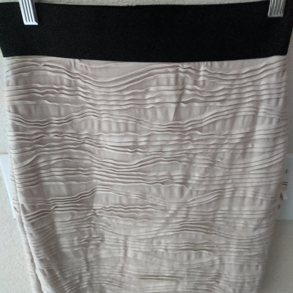 H&M ruched skirt
